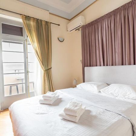 Ideal 4 Bdr Apartment In Plaka For 10! アテネ エクステリア 写真