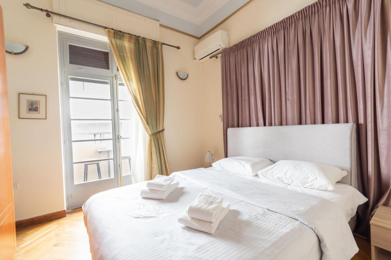 Ideal 4 Bdr Apartment In Plaka For 10! アテネ エクステリア 写真