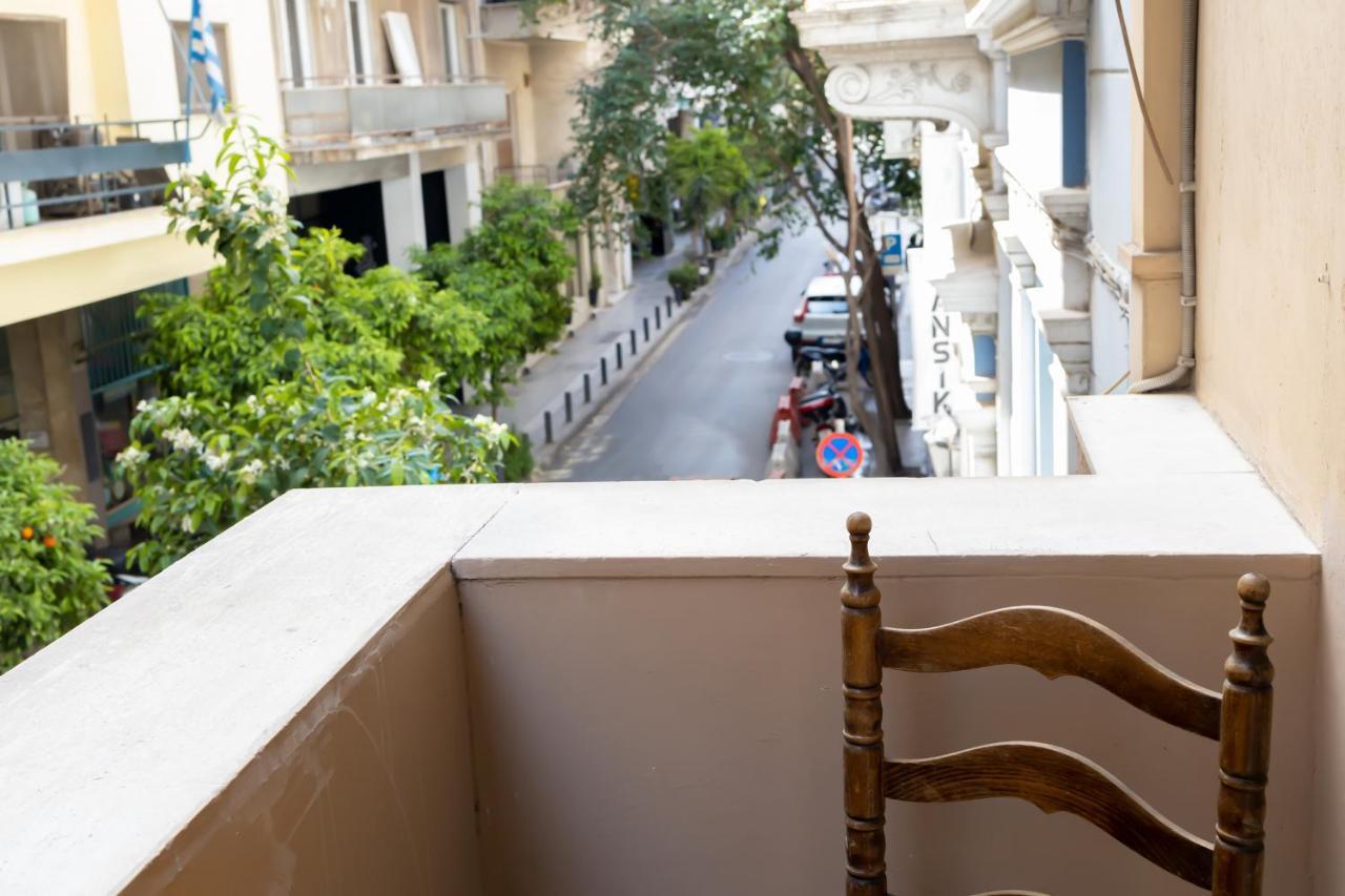 Ideal 4 Bdr Apartment In Plaka For 10! アテネ エクステリア 写真